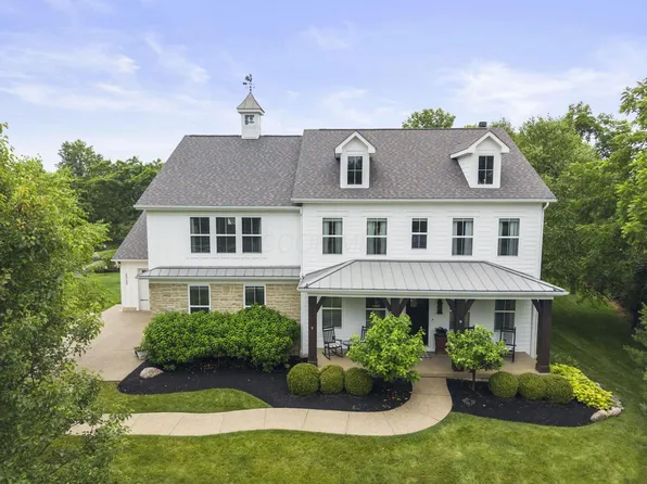 8568 Liberty Rd N, Powell, OH 43065