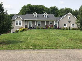 2579 Foxglove Dr, Middleville, MI 49333