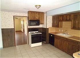 4th image of 1922 Glenhaven St