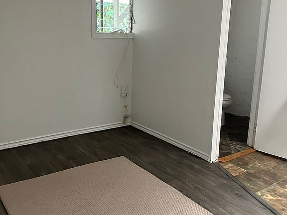 2nd image of 715 Kahoa Dr #B
