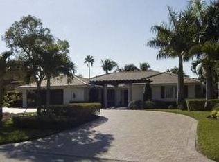 2595 Tarpon Rd, Naples, FL 34102