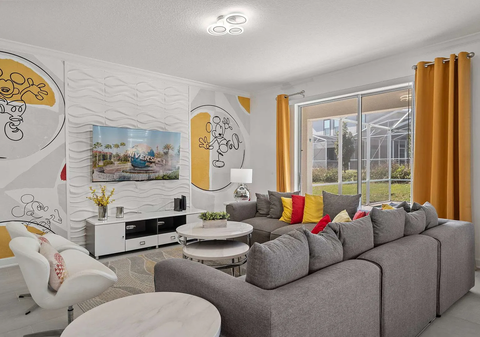 Fully Themed 6Bed Fantasy Escape Near Disney — Photo 1