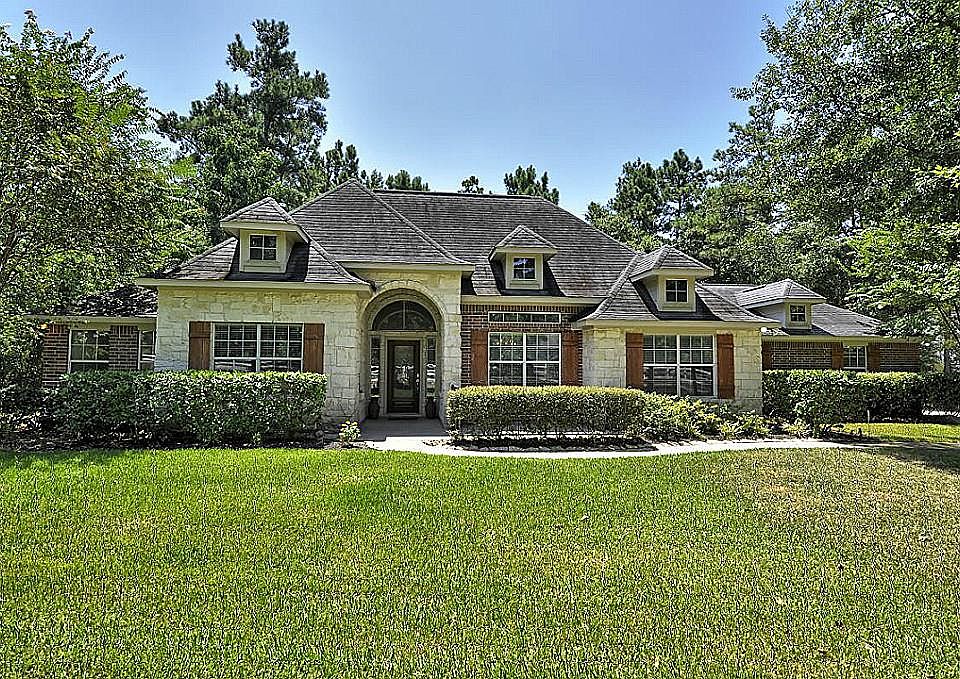 1st image of 12119 Oak Hvn W