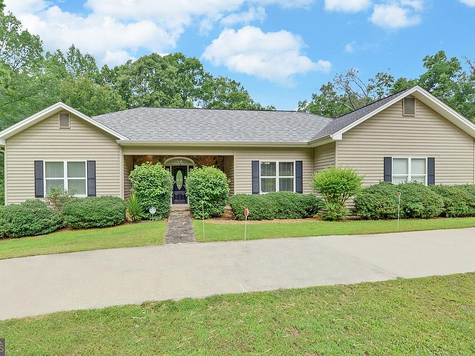 1st image of 88 Cedar Ridge Rd