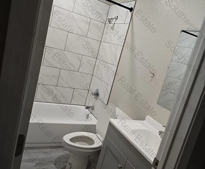 108 Wicks Ave #A — Photo 9