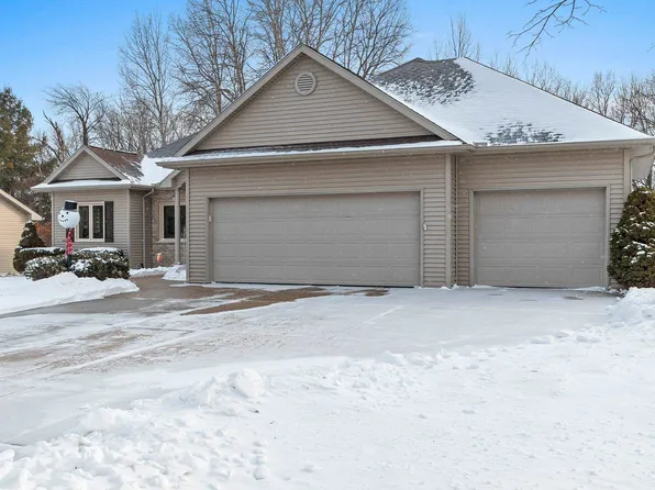 2875 Bristol Mountain Trl, Green Bay, WI 54313