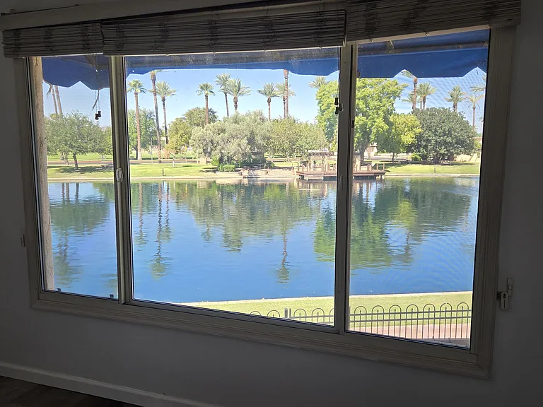 156 Laguna Royale Dr — Photo 10