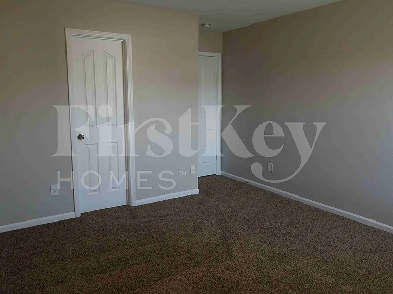 1309 Waldridge Ct — Photo 34