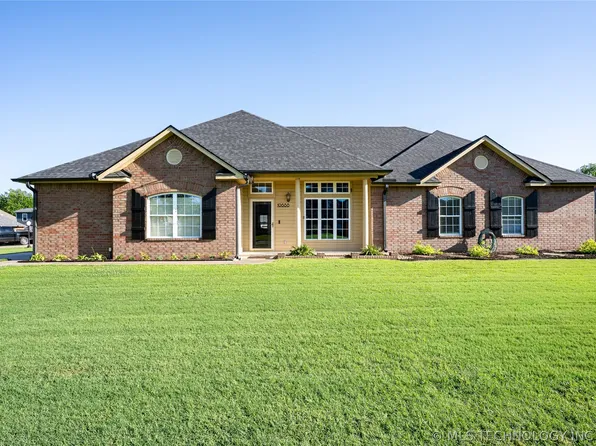 10688 E 142nd Ct N, Collinsville, OK 74021