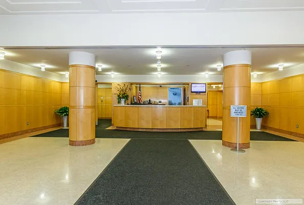 Rented by Luminous Realty | media 27