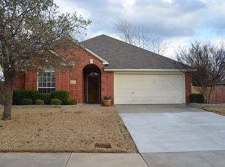 2412 Lantana Dr, Euless, TX 76039