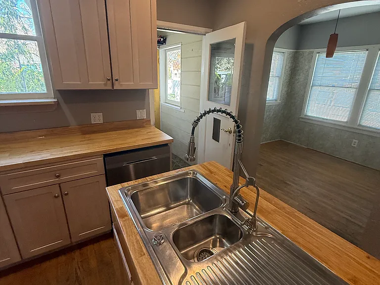 800 Yakima St — Photo 33