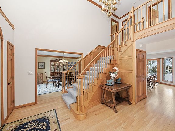 5th image of 500 Buckingham Pl