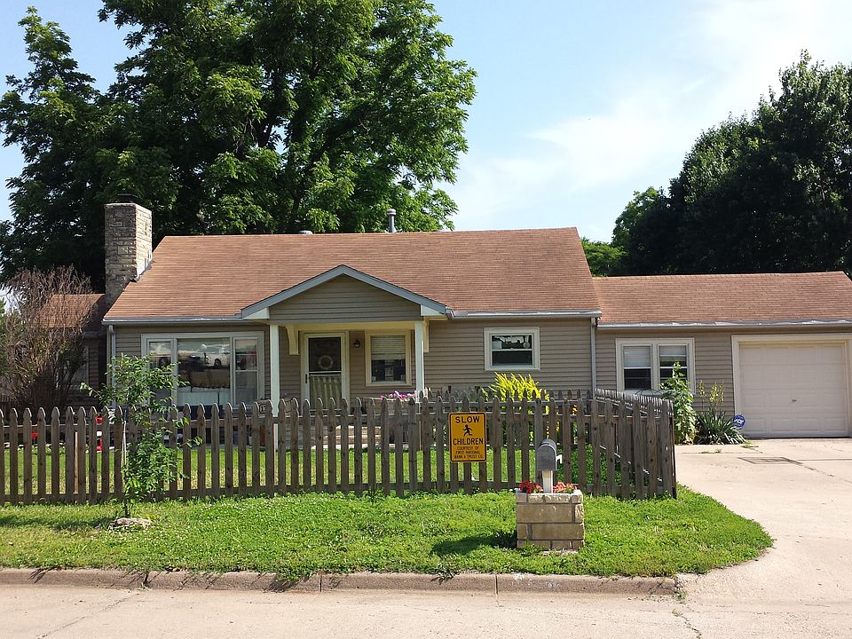 1st image of 1703 E 7th Ave