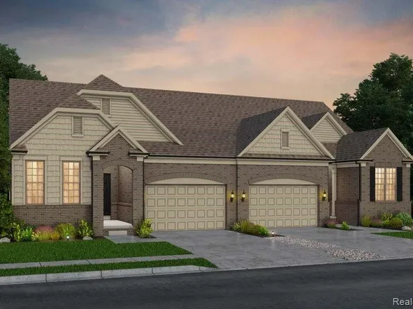 828 Kelpie Dr, Ann Arbor, MI 48108