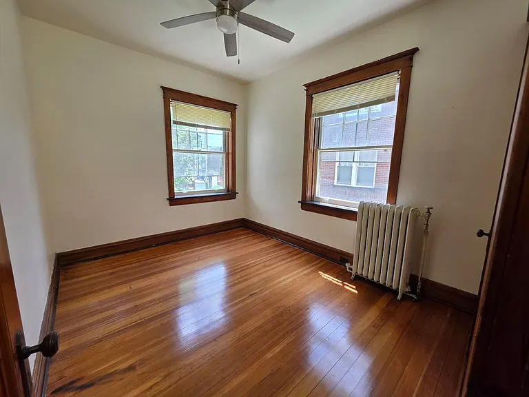 824 Columbus St #4 — Photo 20