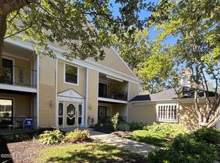 816 Washburn Ave APT 16, Louisville, KY 40222