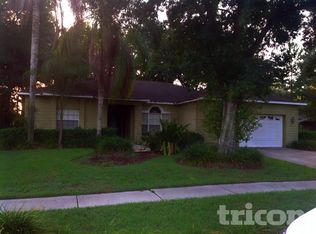 2212 Misty Ridge Ln, Valrico, FL 33594
