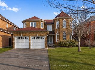 13 Freeston Cres, Ajax, ON L1T3Z9