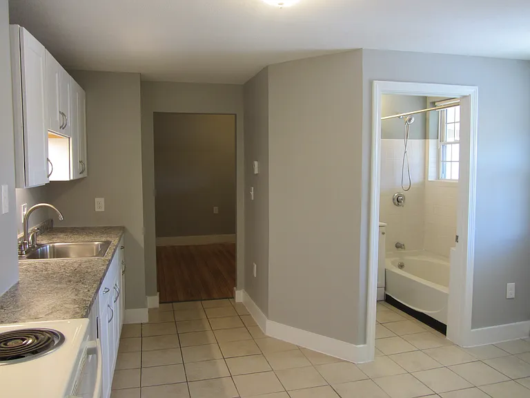 333 Main St #203 — Photo 4