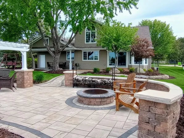 4679 Appleby Ct, Gladwin, MI 48624