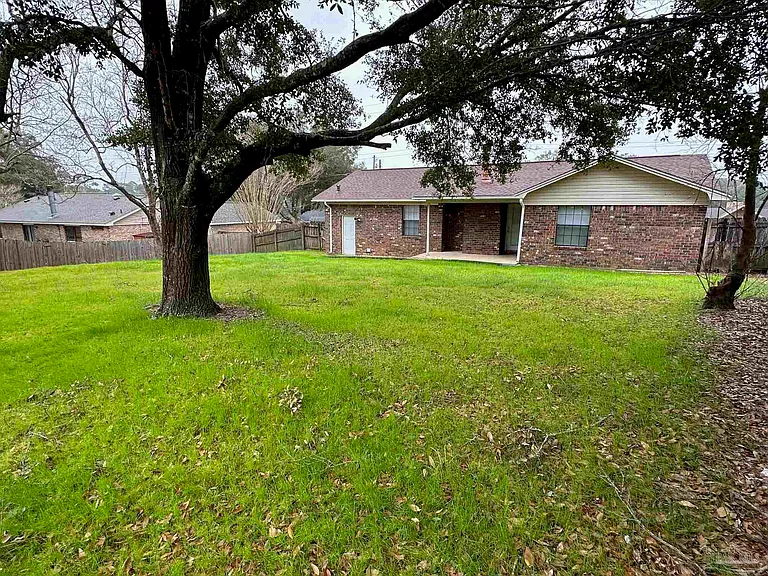 2374 Windstone Dr — Photo 14
