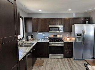 1423 S 12th St, Prairie Du Chien, WI 53821