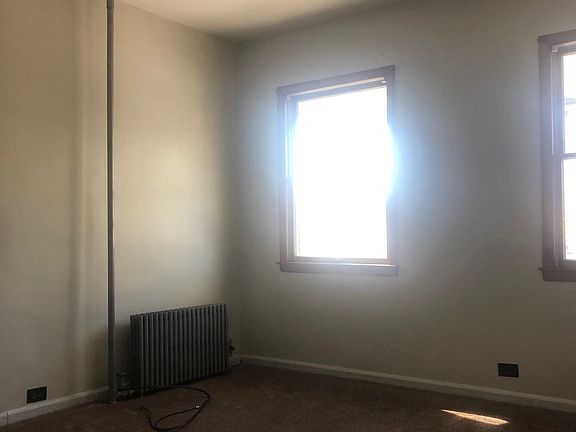 5th image of 41 Columbia Ave Floor 1
