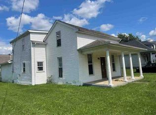154 N High St, Mount Sterling, OH 43143
