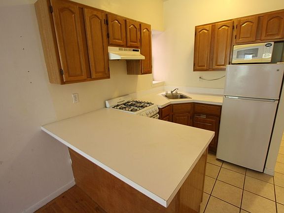 2nd image of 435 E 75th St APT 15