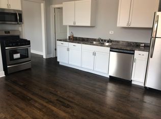 125 N Main St, Crystal Lake, IL 60014