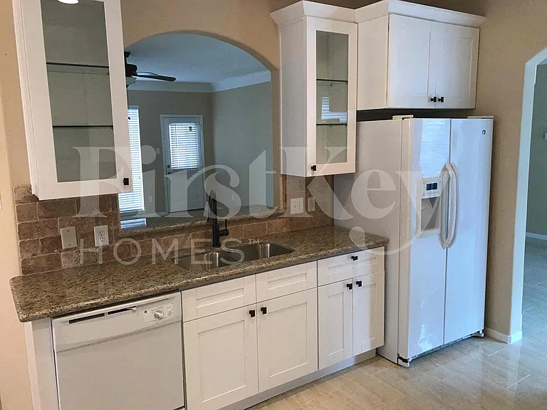 18222 Noble Forest Dr — Photo 8