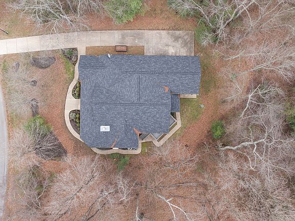 60th image of 442 Lakeview Cir