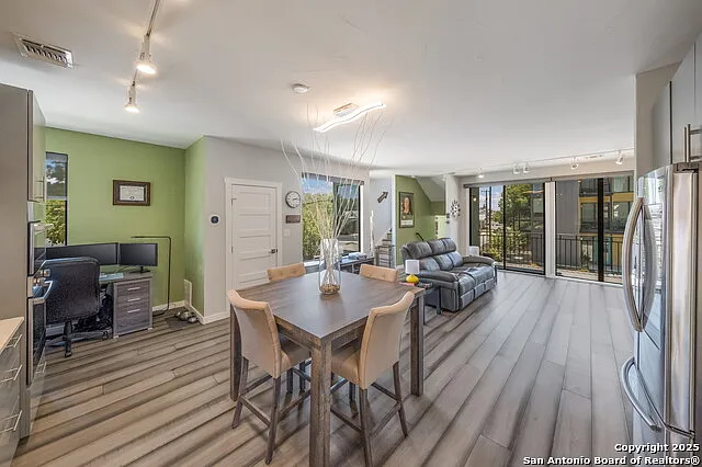 137 Lotus St — Photo 12