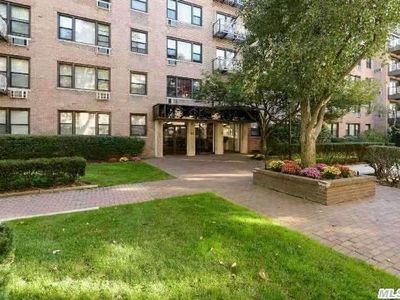 6 Birchwood Ct APT 3B, Mineola, NY, 11501