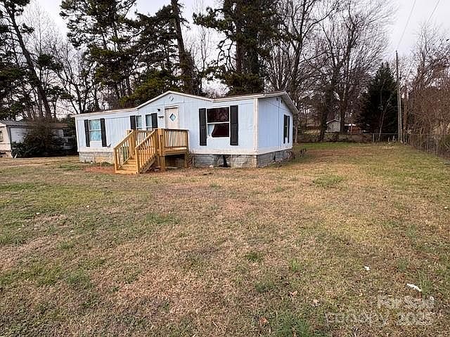 1st image of 5518 Skycrest Dr