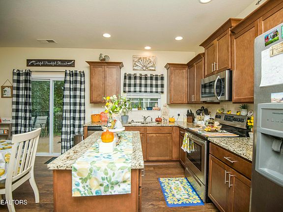 5th image of 2226 McCampbell Wells Way