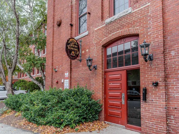 470 Silver Street #215, Manchester, NH 03103