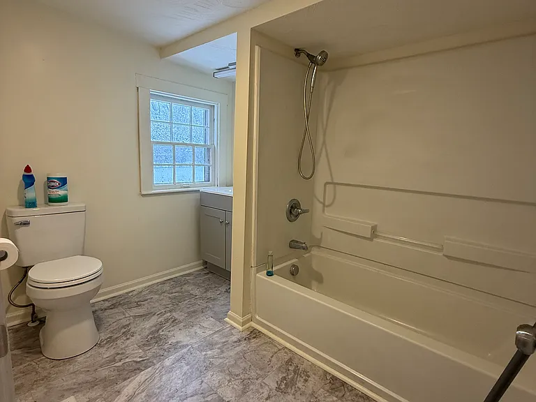 3334 Market St — Photo 7