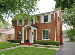 736 S La Grange Rd, La Grange, IL 60525