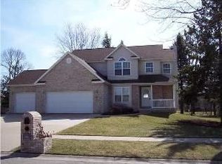 702 Hastay Blvd, Eaton Rapids, MI 48827