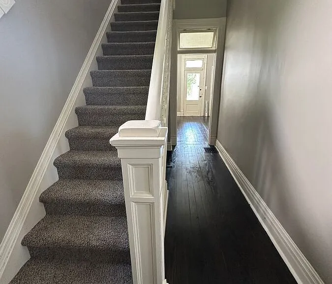 902 Powell St — Photo 18