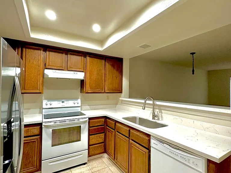 2956 Park Place Cmn — Photo 5