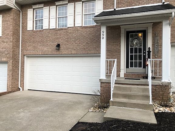 2nd image of 990 Ashton Pl