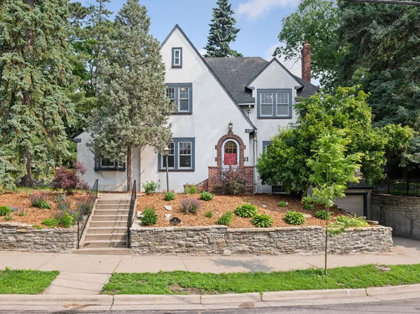 6 Elmwood Pl E, Minneapolis, MN 55419