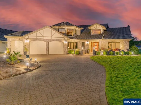 320 Snead Dr N, Keizer, OR 97303