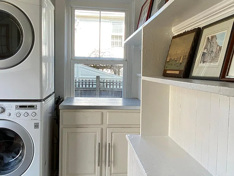 29 Marsh St #1 — Photo 9