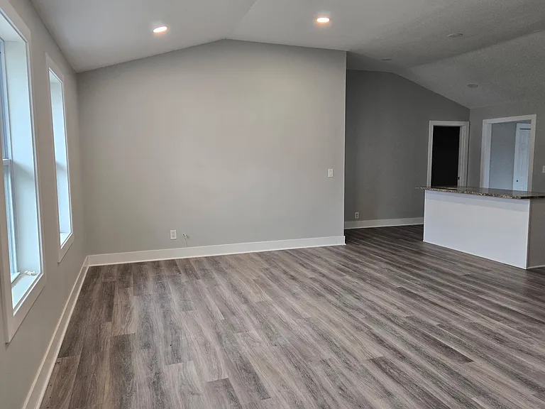 2500 Redgate Ln — Photo 10