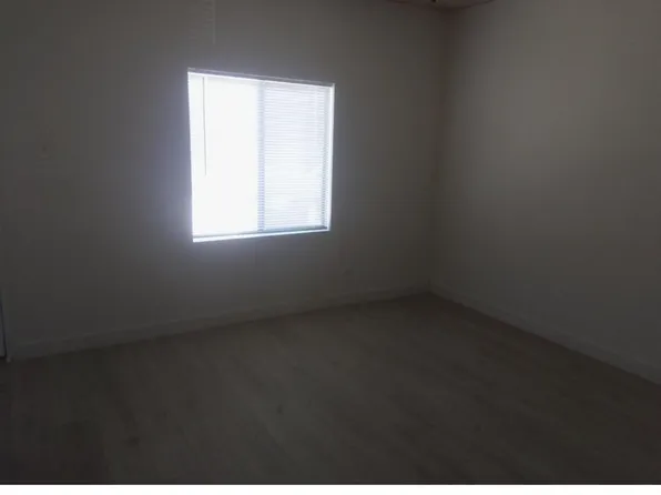 9554 Pacific Ave, Bellflower, CA 90706