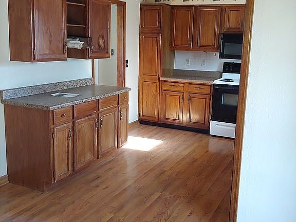 3rd image of 17105 E 7th Terrace Ct N